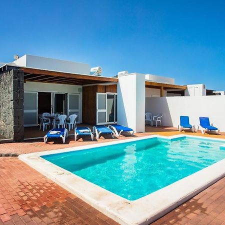 Villa Aleksandra Playa Blanca  Extérieur photo