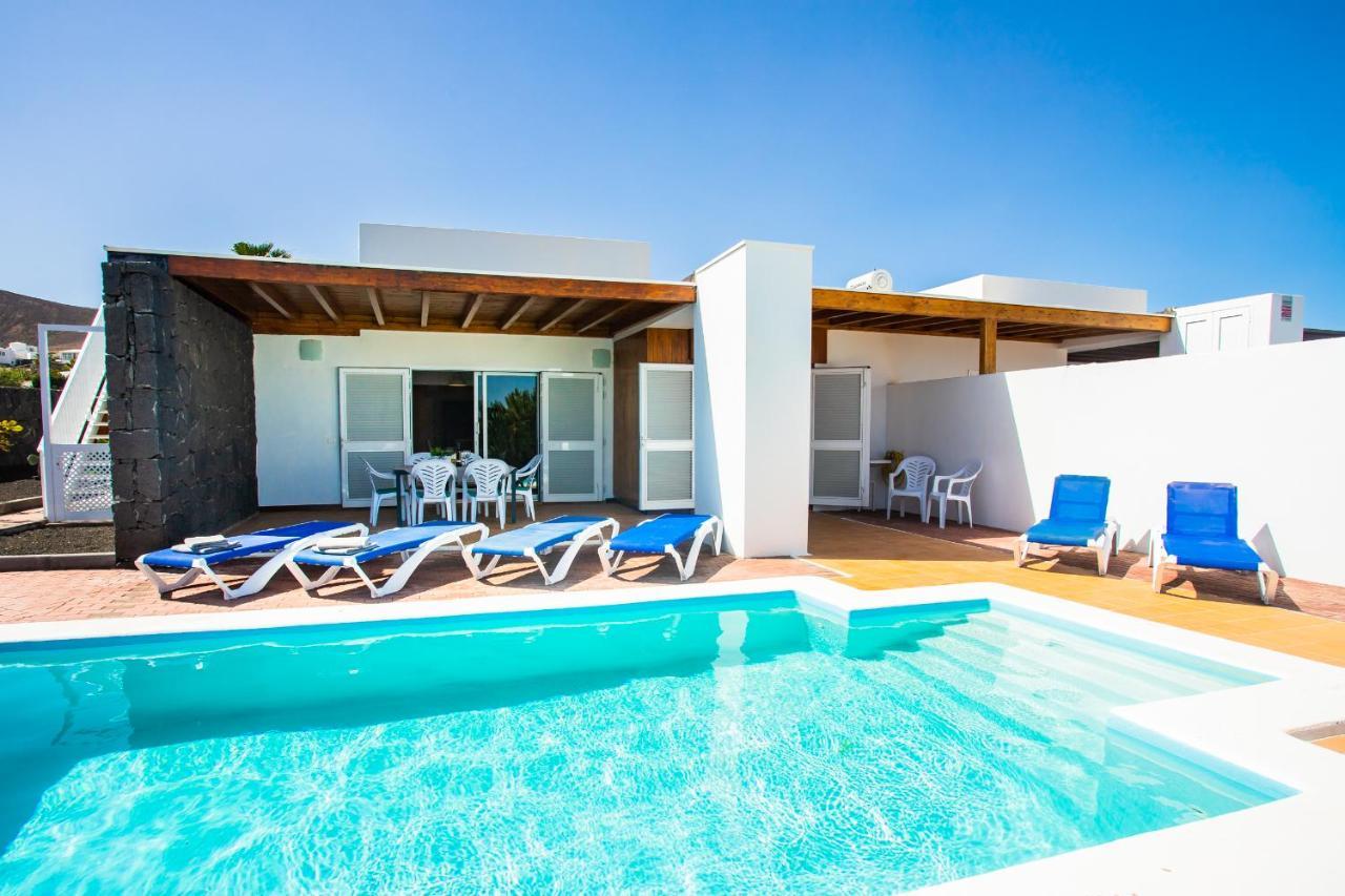 Villa Aleksandra Playa Blanca  Extérieur photo