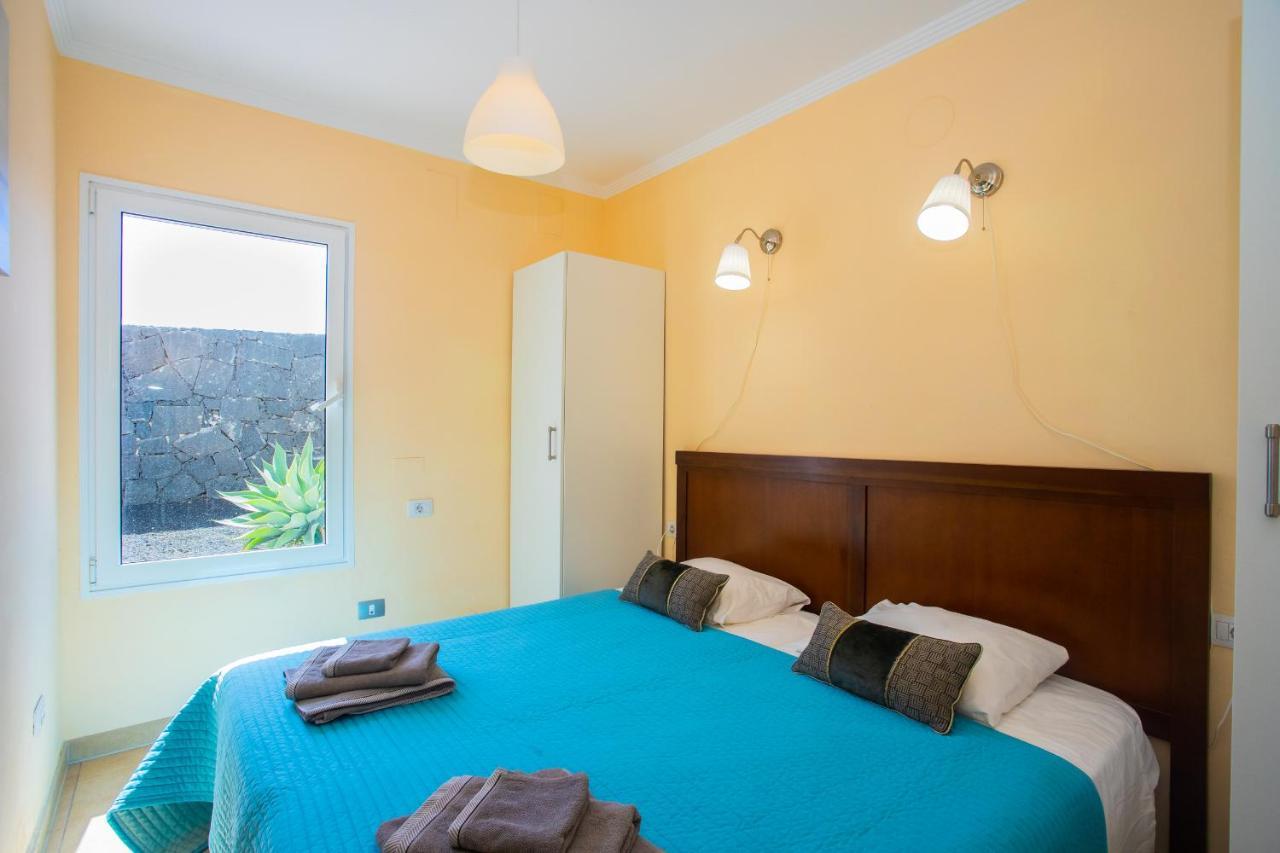 Villa Aleksandra Playa Blanca  Extérieur photo
