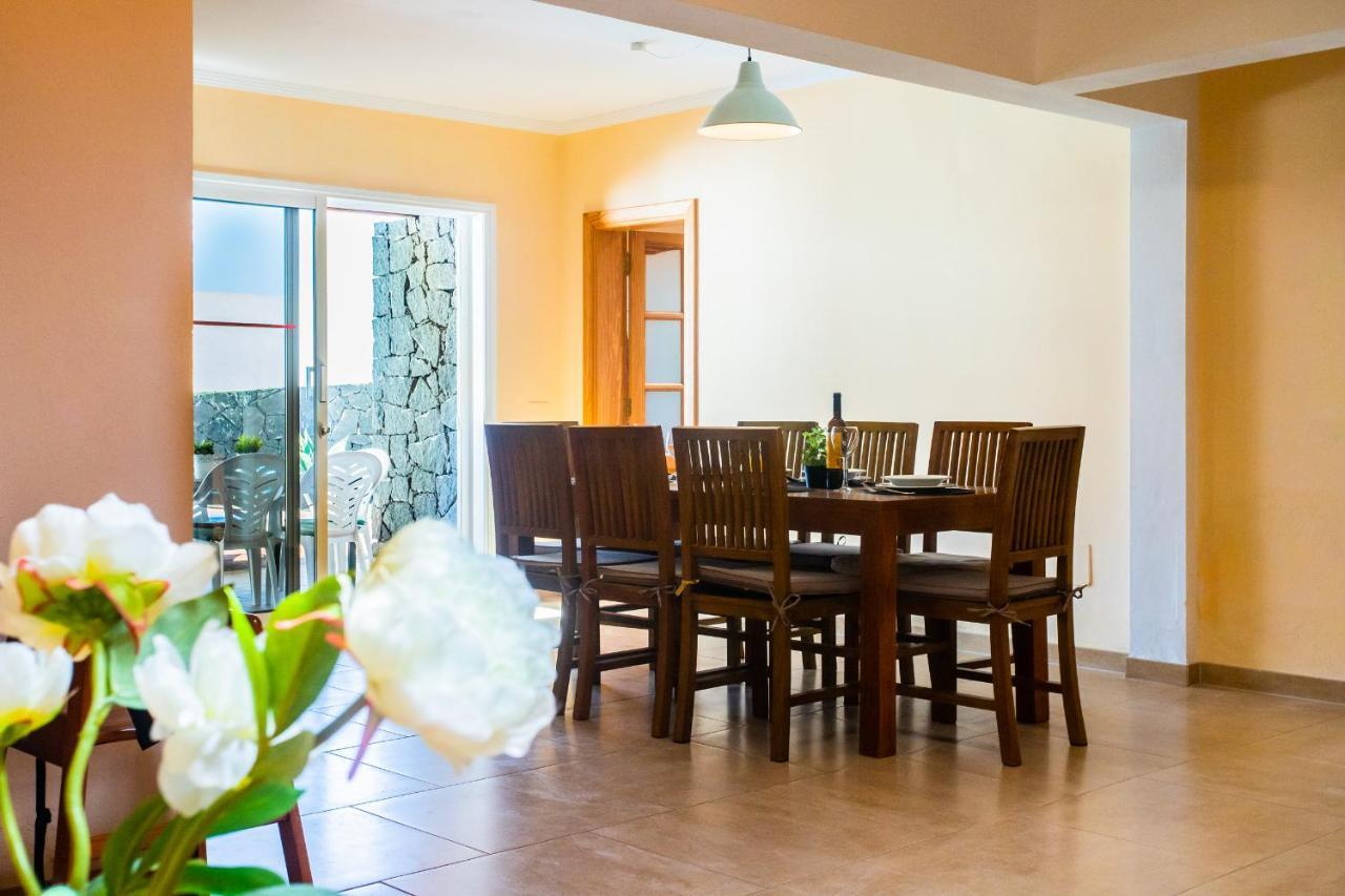 Villa Aleksandra Playa Blanca  Extérieur photo